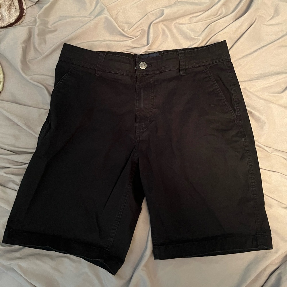 Men’s black shorts Kolby size 33
